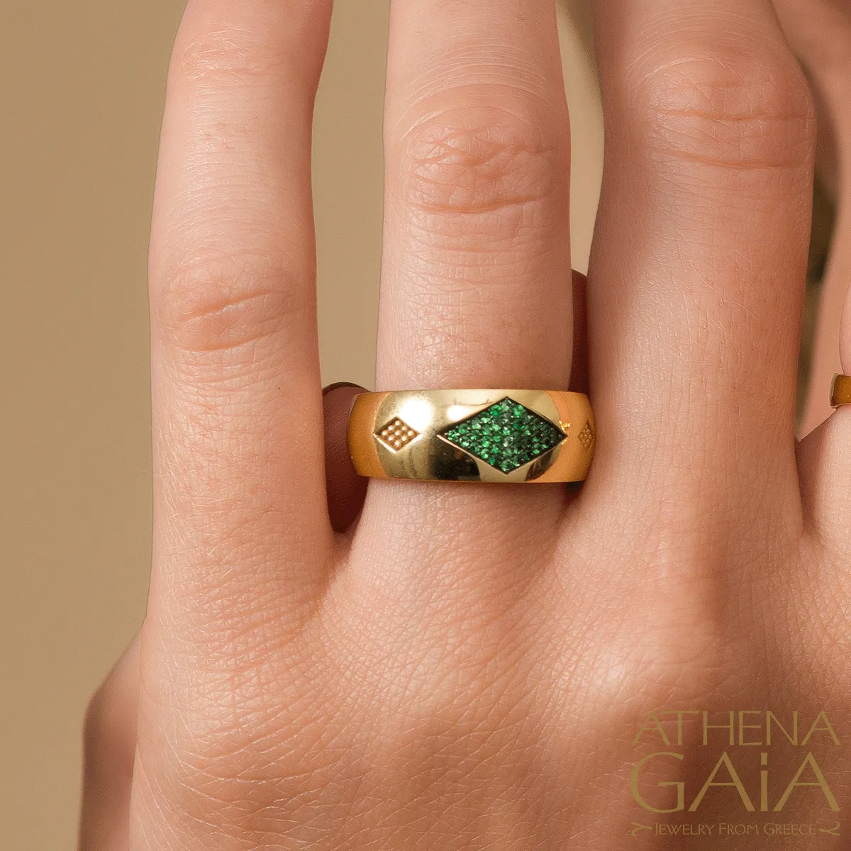 Royal Heritage Bold Diamond Ring